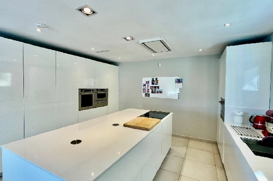 Villa in Orba(Valley) zu verkaufen, Espace de vie 164 m², Baujahr 2020, + KLIMA, Klimaanlage, Terrain 805 m², 3 Chambres &agrave; coucher, 2 Badezimmer, Pool, ref.: PV-141-02042P-19