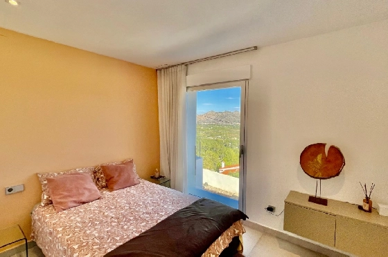 Villa in Orba(Valley) zu verkaufen, Espace de vie 164 m², Baujahr 2020, + KLIMA, Klimaanlage, Terrain 805 m², 3 Chambres &agrave; coucher, 2 Badezimmer, Pool, ref.: PV-141-02042P-43