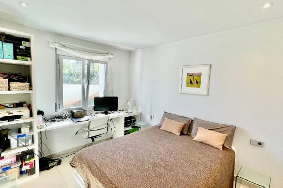 Villa in Orba(Valley) zu verkaufen, Espace de vie 164 m², Baujahr 2020, + KLIMA, Klimaanlage, Terrain 805 m², 3 Chambres &agrave; coucher, 2 Badezimmer, Pool, ref.: PV-141-02042P-47