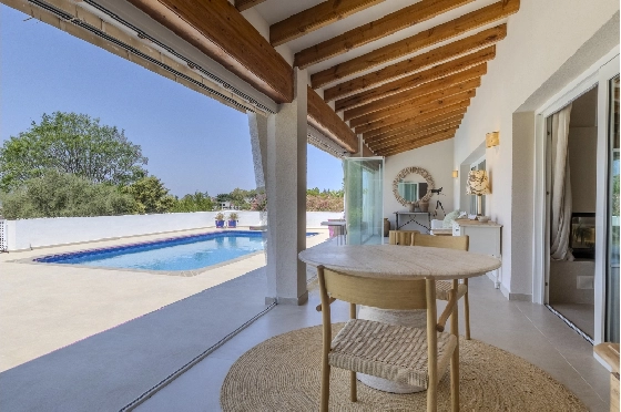 Villa in Denia zu verkaufen, Espace de vie 324 m², Baujahr 1993, Zustand modernisiert, + Fussbodenheizung, Klimaanlage, Terrain 1888 m², 4 Chambres &agrave; coucher, 2 Badezimmer, Pool, ref.: BC-7771-22