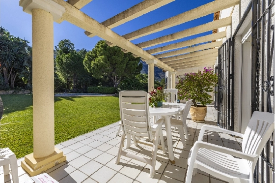Villa in Denia zu verkaufen, Espace de vie 267 m², Baujahr 1993, Zustand gepflegt, + Zentralheizung, Terrain 1085 m², 4 Chambres &agrave; coucher, 3 Badezimmer, Pool, ref.: BC-7785-14