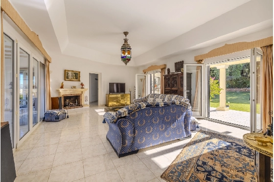 Villa in Denia zu verkaufen, Espace de vie 267 m², Baujahr 1993, Zustand gepflegt, + Zentralheizung, Terrain 1085 m², 4 Chambres &agrave; coucher, 3 Badezimmer, Pool, ref.: BC-7785-27