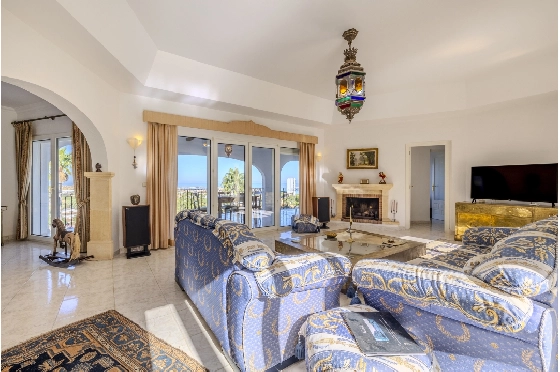 Villa in Denia zu verkaufen, Espace de vie 267 m², Baujahr 1993, Zustand gepflegt, + Zentralheizung, Terrain 1085 m², 4 Chambres &agrave; coucher, 3 Badezimmer, Pool, ref.: BC-7785-34