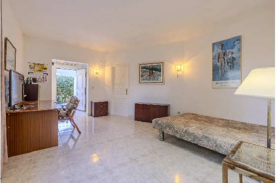 Villa in Denia zu verkaufen, Espace de vie 267 m², Baujahr 1993, Zustand gepflegt, + Zentralheizung, Terrain 1085 m², 4 Chambres &agrave; coucher, 3 Badezimmer, Pool, ref.: BC-7785-42