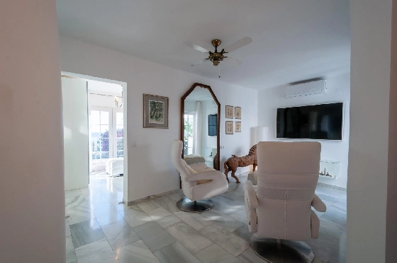 Villa in Calpe(Canuta) zu verkaufen, Espace de vie 187 m², Klimaanlage, 4 Chambres &agrave; coucher, 3 Badezimmer, Pool, ref.: COB-3547-10535-17