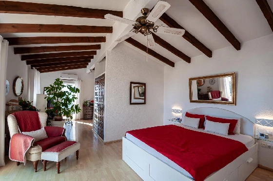 Villa in Calpe(Canuta) zu verkaufen, Espace de vie 187 m², Klimaanlage, 4 Chambres &agrave; coucher, 3 Badezimmer, Pool, ref.: COB-3547-10535-21