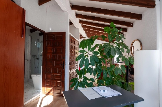 Villa in Calpe(Canuta) zu verkaufen, Espace de vie 187 m², Klimaanlage, 4 Chambres &agrave; coucher, 3 Badezimmer, Pool, ref.: COB-3547-10535-26