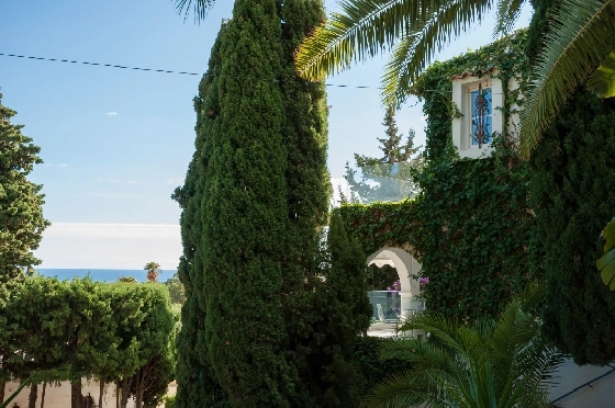 Villa in Calpe(Canuta) zu verkaufen, Espace de vie 187 m², Klimaanlage, 4 Chambres &agrave; coucher, 3 Badezimmer, Pool, ref.: COB-3547-10535-42
