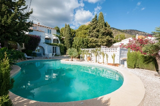 Villa in Calpe(Canuta) zu verkaufen, Espace de vie 187 m², Klimaanlage, 4 Chambres &agrave; coucher, 3 Badezimmer, Pool, ref.: COB-3547-10535-47