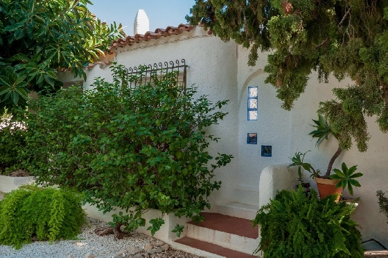 Villa in Calpe(Canuta) zu verkaufen, Espace de vie 187 m², Klimaanlage, 4 Chambres &agrave; coucher, 3 Badezimmer, Pool, ref.: COB-3547-10535-49