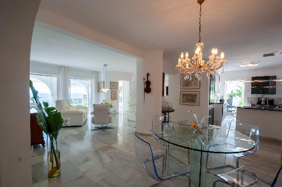 Villa in Calpe(Canuta) zu verkaufen, Espace de vie 187 m², Klimaanlage, 4 Chambres &agrave; coucher, 3 Badezimmer, Pool, ref.: COB-3547-10535-7