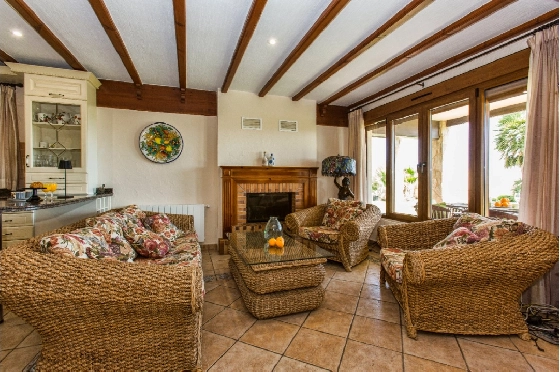 Villa in Denia zu verkaufen, Espace de vie 266 m², Klimaanlage, Terrain 1254 m², 5 Chambres &agrave; coucher, 3 Badezimmer, Pool, ref.: VI-CHA2550-25