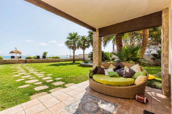 Villa in Denia zu verkaufen, Espace de vie 266 m², Klimaanlage, Terrain 1254 m², 5 Chambres &agrave; coucher, 3 Badezimmer, Pool, ref.: VI-CHA2550-3