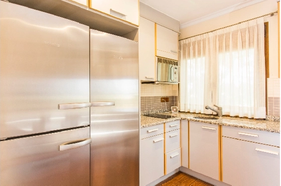 Villa in Denia zu verkaufen, Espace de vie 266 m², Klimaanlage, Terrain 1254 m², 5 Chambres &agrave; coucher, 3 Badezimmer, Pool, ref.: VI-CHA2550-44