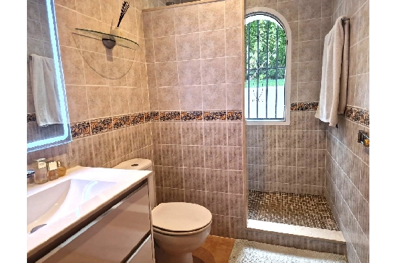 Villa in Javea zu verkaufen, Espace de vie 166 m², Klimaanlage, Terrain 608 m², 3 Chambres &agrave; coucher, 3 Badezimmer, Pool, ref.: AVS-57474-9