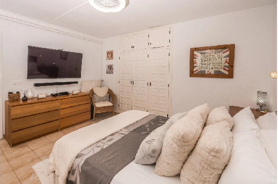 Villa in Javea zu verkaufen, Espace de vie 246 m², Klimaanlage, Terrain 1125 m², 4 Chambres &agrave; coucher, 4 Badezimmer, Pool, ref.: AVS-57244-27