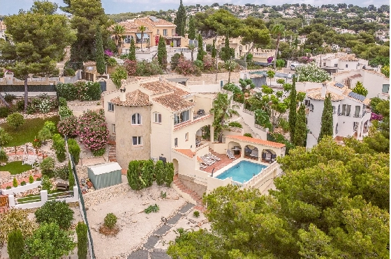 Villa in Javea zu verkaufen, Espace de vie 246 m², Klimaanlage, Terrain 1125 m², 4 Chambres &agrave; coucher, 4 Badezimmer, Pool, ref.: AVS-57244-40