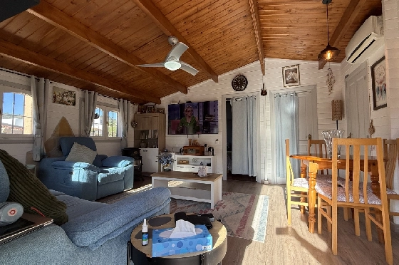 Villa in Pedreguer zu verkaufen, Espace de vie 61 m², Baujahr 2014, Zustand gepflegt, + KLIMA, Klimaanlage, Terrain 385 m², 2 Chambres &agrave; coucher, 1 Badezimmer, Pool, ref.: RG-0126-14