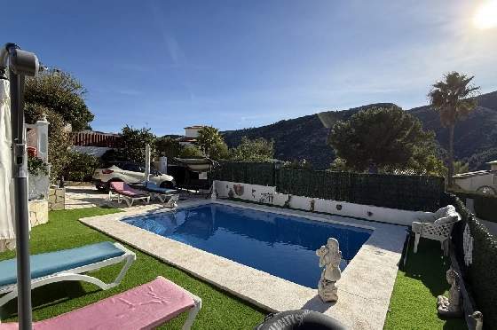 Villa in Pedreguer zu verkaufen, Espace de vie 61 m², Baujahr 2014, Zustand gepflegt, + KLIMA, Klimaanlage, Terrain 385 m², 2 Chambres &agrave; coucher, 1 Badezimmer, Pool, ref.: RG-0126-2