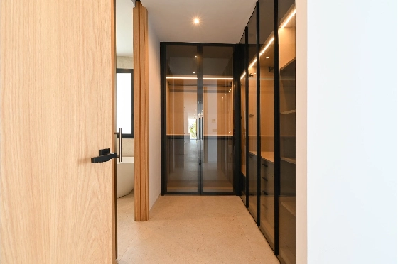 Villa in Benissa zu verkaufen, Espace de vie 621 m², + Fussbodenheizung, Klimaanlage, Terrain 1250 m², 4 Chambres &agrave; coucher, 4 Badezimmer, Pool, ref.: VGH40085-24