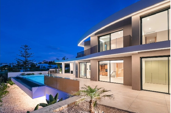 Villa in Benissa zu verkaufen, Espace de vie 621 m², + Fussbodenheizung, Klimaanlage, Terrain 1250 m², 4 Chambres &agrave; coucher, 4 Badezimmer, Pool, ref.: VGH40085-49