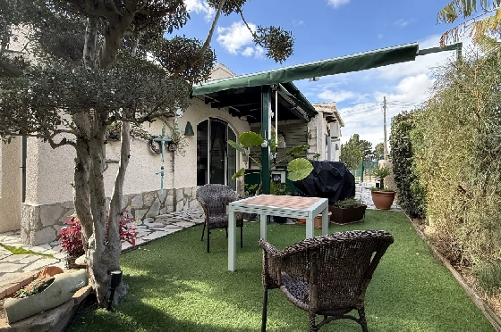 Villa in Els Poblets zu verkaufen, Espace de vie 105 m², Baujahr 1990, + Zentralheizung, Klimaanlage, Terrain 536 m², 2 Chambres &agrave; coucher, 2 Badezimmer, Pool, ref.: JS-0326-21