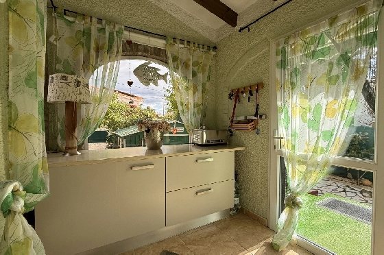 Villa in Els Poblets zu verkaufen, Espace de vie 105 m², Baujahr 1990, + Zentralheizung, Klimaanlage, Terrain 536 m², 2 Chambres &agrave; coucher, 2 Badezimmer, Pool, ref.: JS-0326-22