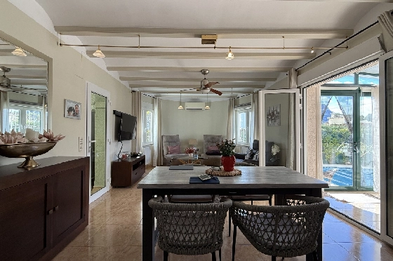 Villa in Els Poblets zu verkaufen, Espace de vie 105 m², Baujahr 1990, + Zentralheizung, Klimaanlage, Terrain 536 m², 2 Chambres &agrave; coucher, 2 Badezimmer, Pool, ref.: JS-0326-8