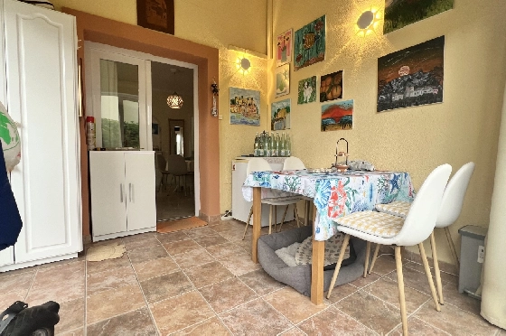 Villa in Els Poblets zu verkaufen, Espace de vie 95 m², Baujahr 2001, Zustand gepflegt, + Ofen, Klimaanlage, Terrain 350 m², 3 Chambres &agrave; coucher, 3 Badezimmer, Pool, ref.: FK-0326-2