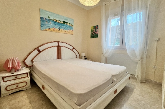 Villa in Els Poblets zu verkaufen, Espace de vie 95 m², Baujahr 2001, Zustand gepflegt, + Ofen, Klimaanlage, Terrain 350 m², 3 Chambres &agrave; coucher, 3 Badezimmer, Pool, ref.: FK-0326-6