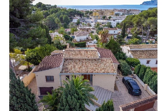 Villa in Moraira zu verkaufen, Espace de vie 270 m², Klimaanlage, Terrain 897 m², 3 Chambres &agrave; coucher, 3 Badezimmer, Pool, ref.: AM-12629DR-36