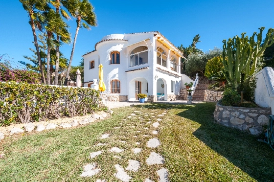 Villa in Benissa zu verkaufen, Espace de vie 247 m², Baujahr 1993, Klimaanlage, Terrain 848 m², 5 Chambres &agrave; coucher, 3 Badezimmer, Pool, ref.: AM-12630DR-1