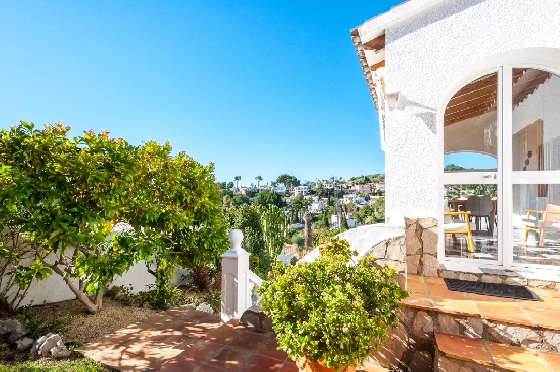 Villa in Benissa zu verkaufen, Espace de vie 247 m², Baujahr 1993, Klimaanlage, Terrain 848 m², 5 Chambres &agrave; coucher, 3 Badezimmer, Pool, ref.: AM-12630DR-11