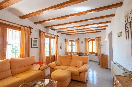 Villa in Benissa zu verkaufen, Espace de vie 247 m², Baujahr 1993, Klimaanlage, Terrain 848 m², 5 Chambres &agrave; coucher, 3 Badezimmer, Pool, ref.: AM-12630DR-24
