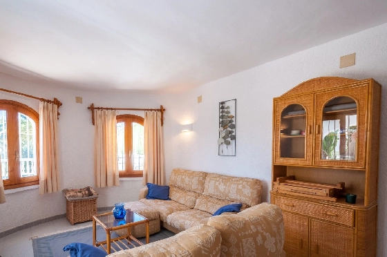 Villa in Benissa zu verkaufen, Espace de vie 247 m², Baujahr 1993, Klimaanlage, Terrain 848 m², 5 Chambres &agrave; coucher, 3 Badezimmer, Pool, ref.: AM-12630DR-35