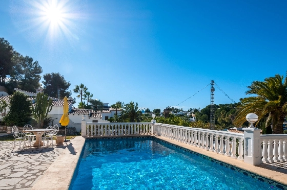 Villa in Benissa zu verkaufen, Espace de vie 247 m², Baujahr 1993, Klimaanlage, Terrain 848 m², 5 Chambres &agrave; coucher, 3 Badezimmer, Pool, ref.: AM-12630DR-8