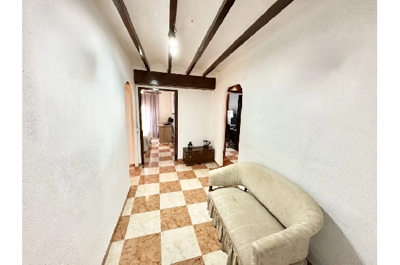 Stadthaus in Pego zu verkaufen, Wohnfläche 280 m², Baujahr 1948, Klimaanlage, Grundstück 104 m², 4 Schlafzimmer, 2 Badezimmer, Pool, ref.: O-V96714-18