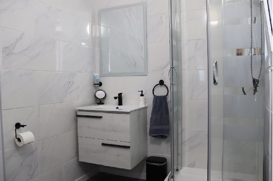 Villa in Parcent zu verkaufen, Espace de vie 170 m², Terrain 783 m², 5 Chambres &agrave; coucher, 2 Badezimmer, ref.: PT-25007-25
