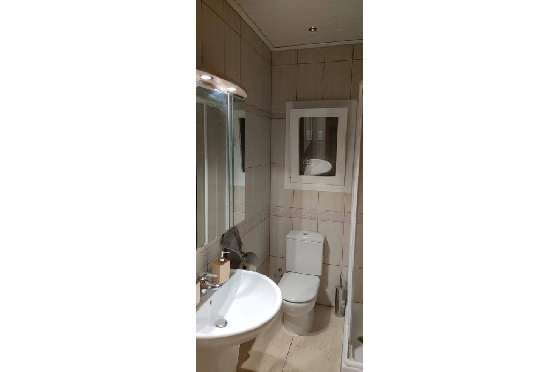 Villa in Benissa zu verkaufen, Espace de vie 181 m², Terrain 881 m², 3 Chambres &agrave; coucher, 3 Badezimmer, Pool, ref.: PT-25011-13
