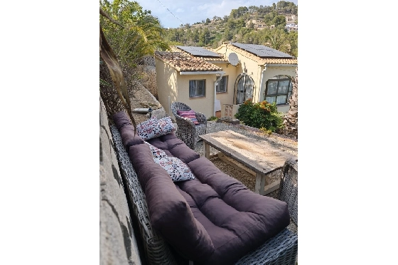 Villa in Benissa zu verkaufen, Espace de vie 181 m², Terrain 881 m², 3 Chambres &agrave; coucher, 3 Badezimmer, Pool, ref.: PT-25011-29