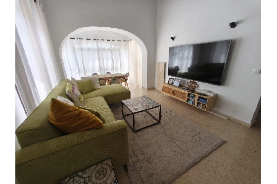 Villa in Benissa zu verkaufen, Espace de vie 181 m², Terrain 881 m², 3 Chambres &agrave; coucher, 3 Badezimmer, Pool, ref.: PT-25011-3