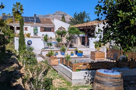 Villa in Javea zu verkaufen, Espace de vie 386 m², Klimaanlage, Terrain 4596 m², 4 Chambres &agrave; coucher, 4 Badezimmer, Pool, ref.: AVS-57604-10