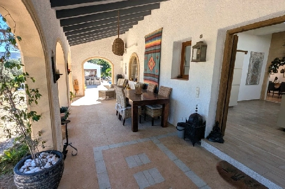 Villa in Javea zu verkaufen, Espace de vie 386 m², Klimaanlage, Terrain 4596 m², 4 Chambres &agrave; coucher, 4 Badezimmer, Pool, ref.: AVS-57604-13