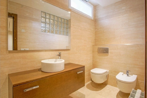 Villa in L-Alfas del Pi(Alfaz del PI Pueblo Urbanizaciones) zu verkaufen, Espace de vie 810 m², Terrain 1094 m², 5 Chambres &agrave; coucher, 6 Badezimmer, Pool, ref.: COB-7030ALF-10535-12
