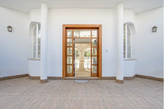 Villa in L-Alfas del Pi(Alfaz del PI Pueblo Urbanizaciones) zu verkaufen, Espace de vie 810 m², Terrain 1094 m², 5 Chambres &agrave; coucher, 6 Badezimmer, Pool, ref.: COB-7030ALF-10535-13