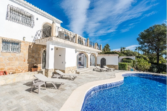 Villa in Javea zu verkaufen, Espace de vie 281 m², Klimaanlage, Terrain 1666 m², 4 Chambres &agrave; coucher, 3 Badezimmer, Pool, ref.: AVS-57574-26