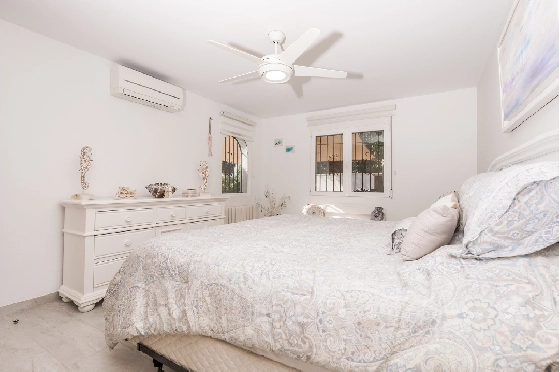 Villa in Javea zu verkaufen, Espace de vie 281 m², Klimaanlage, Terrain 1666 m², 4 Chambres &agrave; coucher, 3 Badezimmer, Pool, ref.: AVS-57574-30