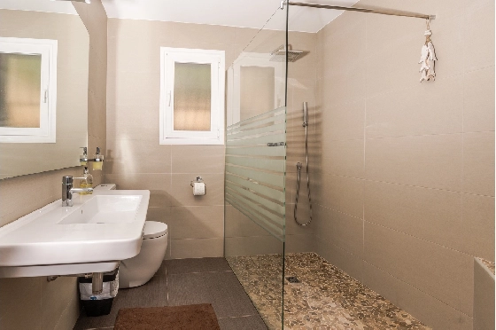 Villa in Javea zu verkaufen, Espace de vie 281 m², Klimaanlage, Terrain 1666 m², 4 Chambres &agrave; coucher, 3 Badezimmer, Pool, ref.: AVS-57574-32