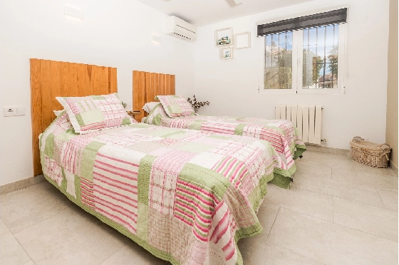 Villa in Javea zu verkaufen, Espace de vie 281 m², Klimaanlage, Terrain 1666 m², 4 Chambres &agrave; coucher, 3 Badezimmer, Pool, ref.: AVS-57574-38