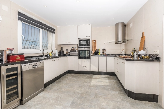 Villa in Javea zu verkaufen, Espace de vie 281 m², Klimaanlage, Terrain 1666 m², 4 Chambres &agrave; coucher, 3 Badezimmer, Pool, ref.: AVS-57574-47